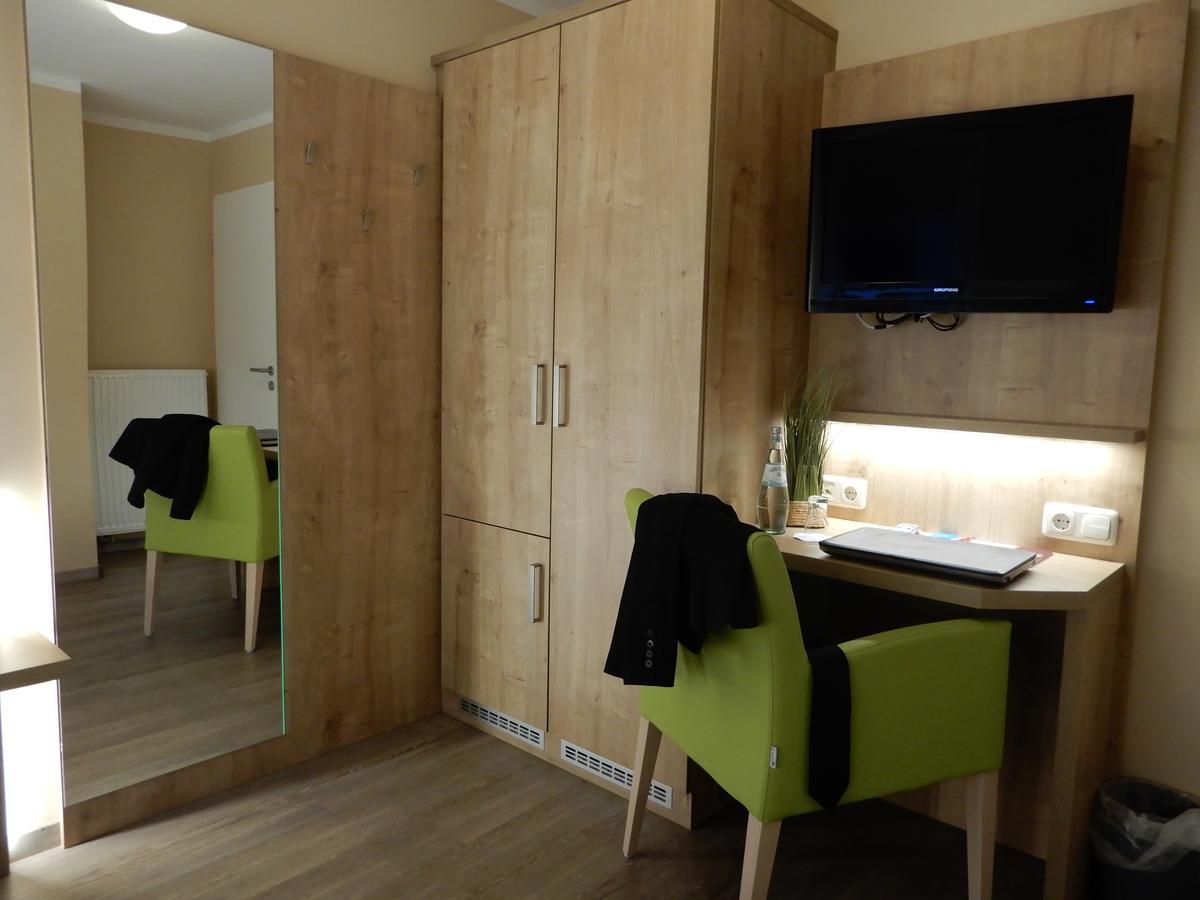 Hotel Pension Am Hafen Norddeich  Ngoại thất bức ảnh